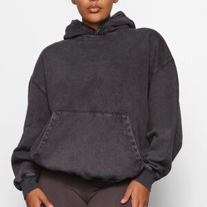 Skims boyfriend fleece oversized hoodie